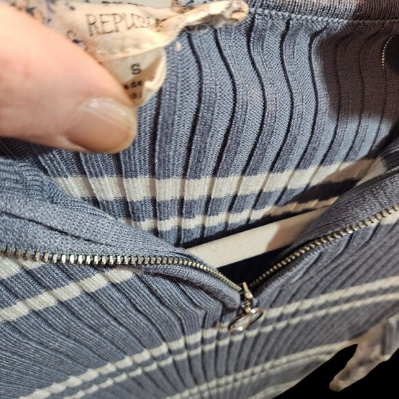 Pink Republic Blue & White Striped Ribbed Quarter Zip Sweater Size Small - Picture 4 of 4